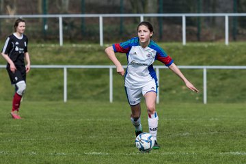 Bild 353 - wBJ SV Henstedt Ulzburg - TSV Sch�nberg : Ergebnis: 5:2